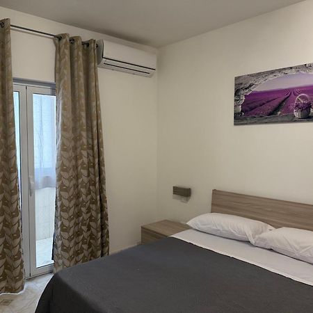 Oreto Apartment Палермо Екстериор снимка